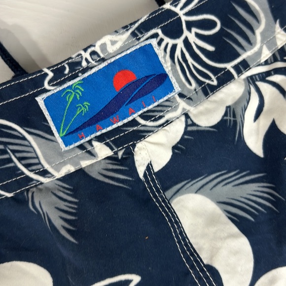 ✨4🛒 $20 ✨  Beach Board Shorts Quick-drying Men Swim Trunks Floral Short Vtg  HI - Picture 7 of 14